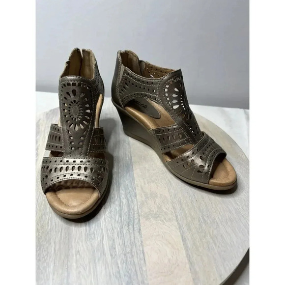 Earth Crown Platinum Wedge Bronze Leather Open Toe Sandal Back Zip Women 5.5 - Picture 1 of 8